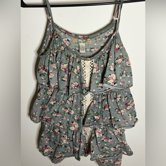 Boho Floral Ruffle Tank Top - Picture 3 of 9